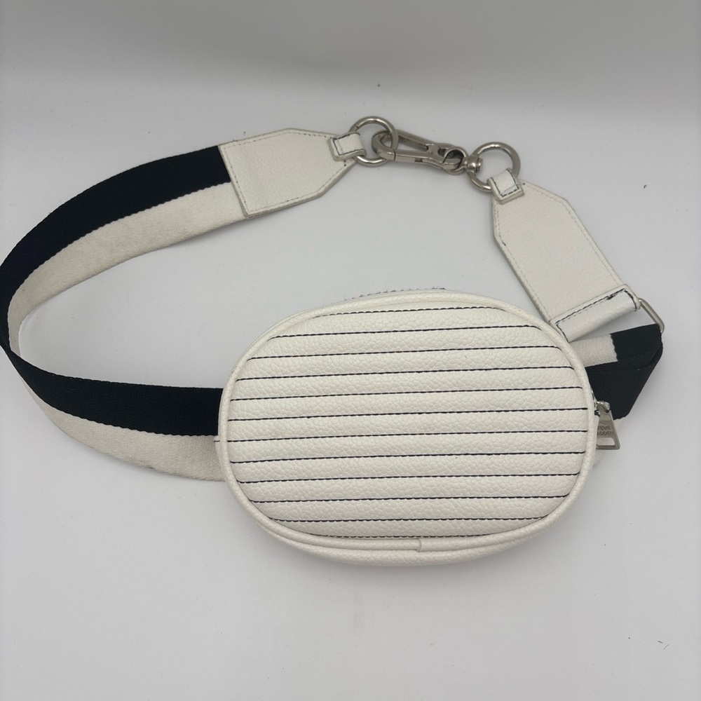 Steve Madden White and Black Mini‎ Bag